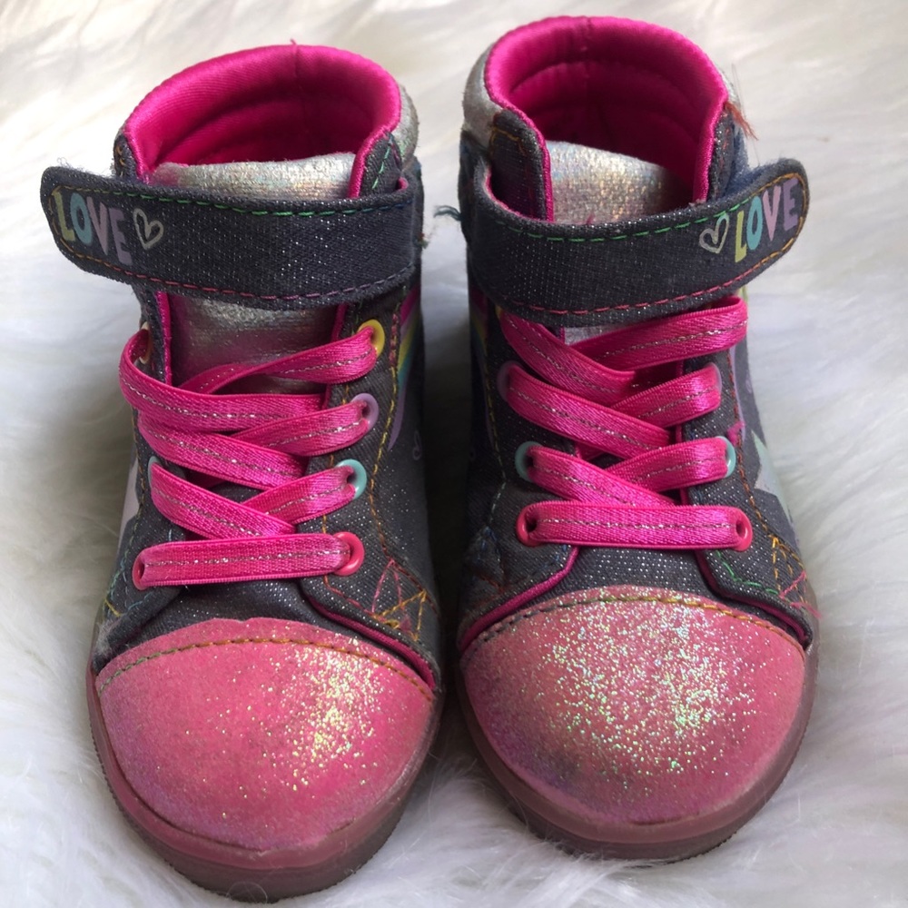 Athletic Wear Memory Foam Size 7 Light-Up Toddler Shoes